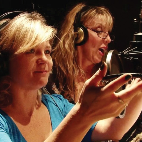 Deb Munro & Elley Ray